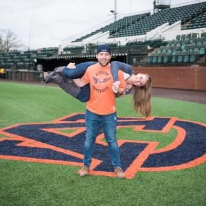 Meet your Posher, Everett